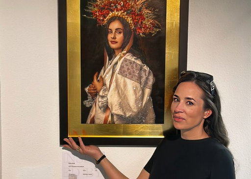 A Debrecen-based photographic artist’s “diamond dust” creation impressed the international jury
