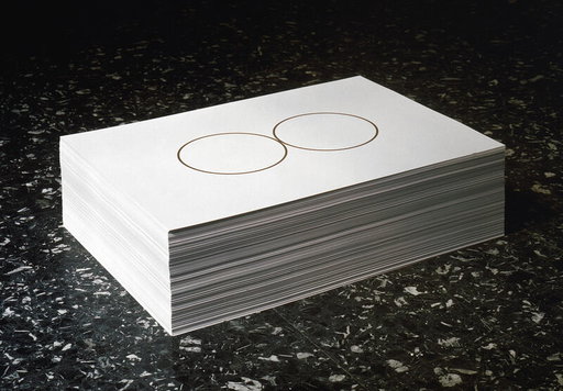 FELIX GONZÁLEZ-TORRES. POLITICS OF RELATIONSHIP