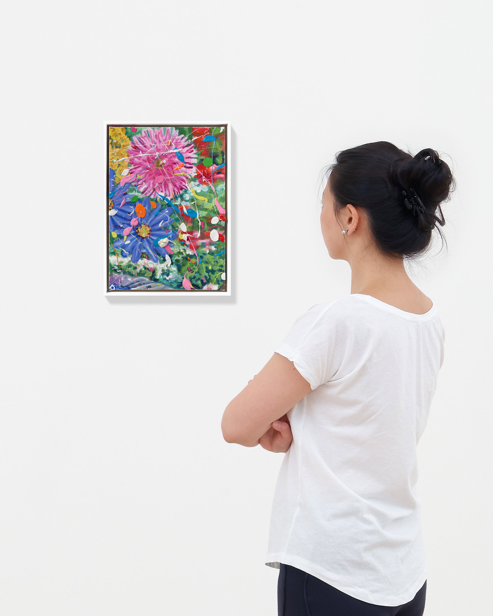 Romantic Hidden Garden scale image