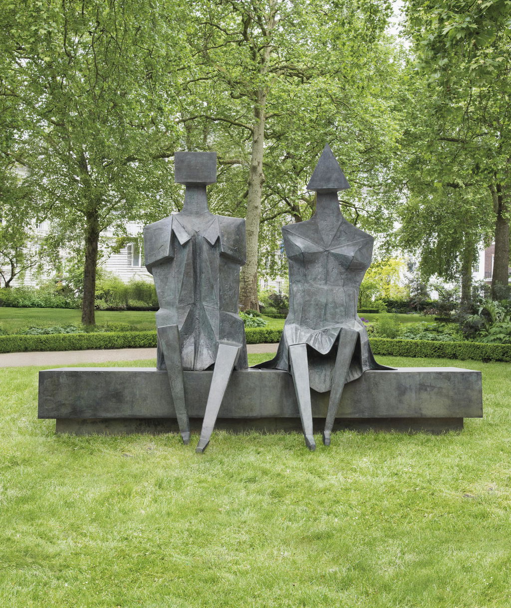 Lynn Chadwick Work with $1.33m Estimate Heads to Auction