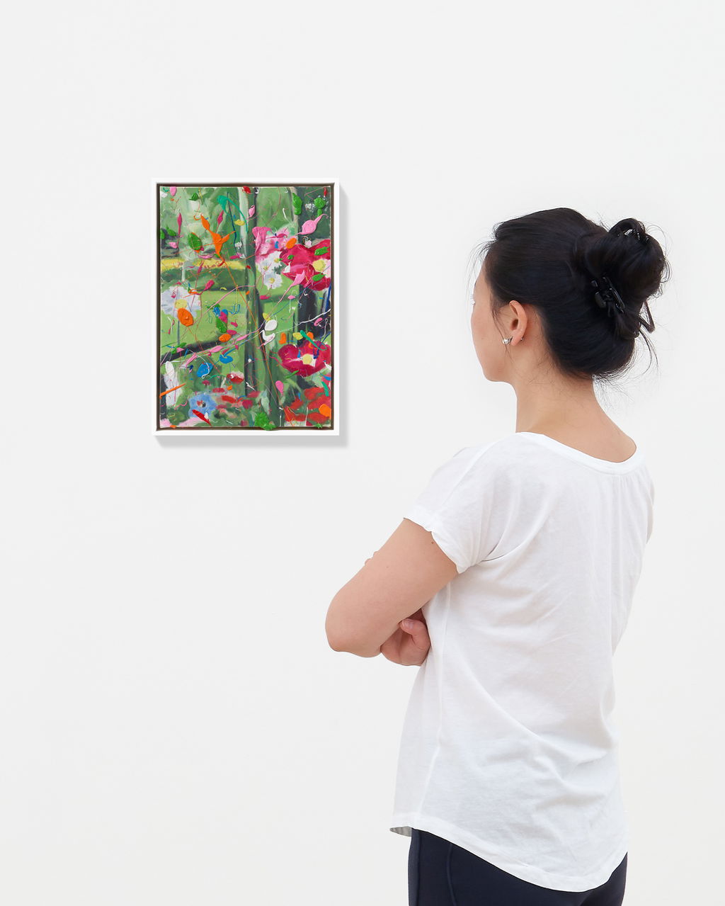 Secluded Hidden Garden scale image