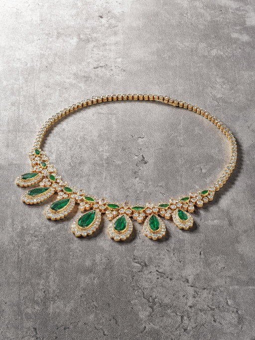 Van Cleef & Arpels Work Heads to Auction
