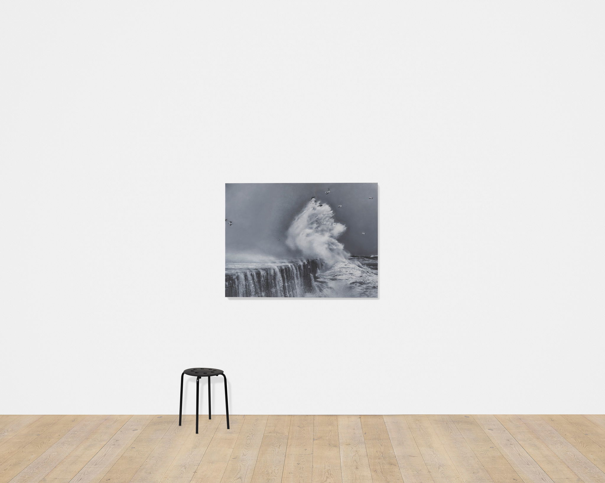 Spilling scale image