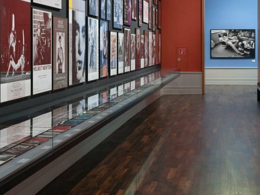 Intermezzo: revisiting Helmut Newton