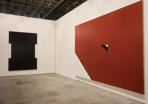 Independent 20th Century Makes the Most of the Breuer