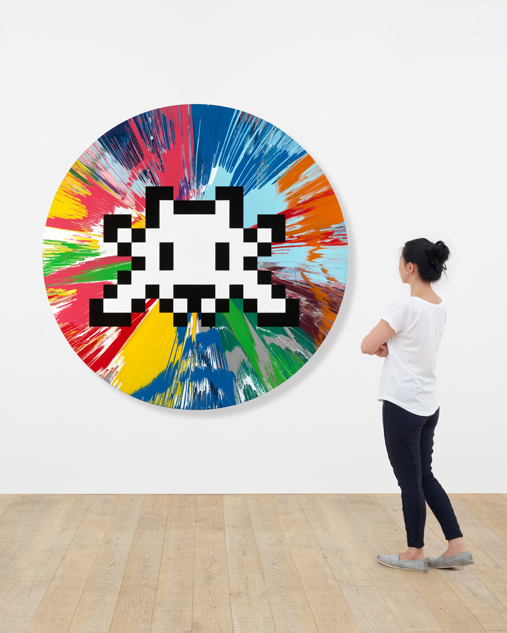 Beautiful Exploding Spinvaded Painting scale image