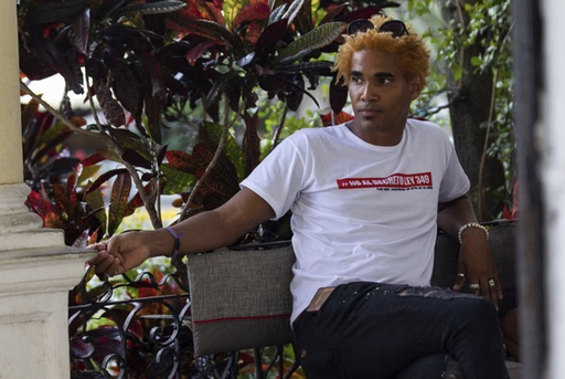 Cuban Artist Luis Manuel Otero Alcantara Expelled to Miami