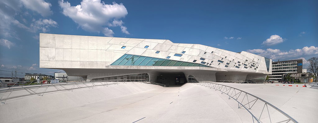Zaha Hadid: The Phaeno Centre