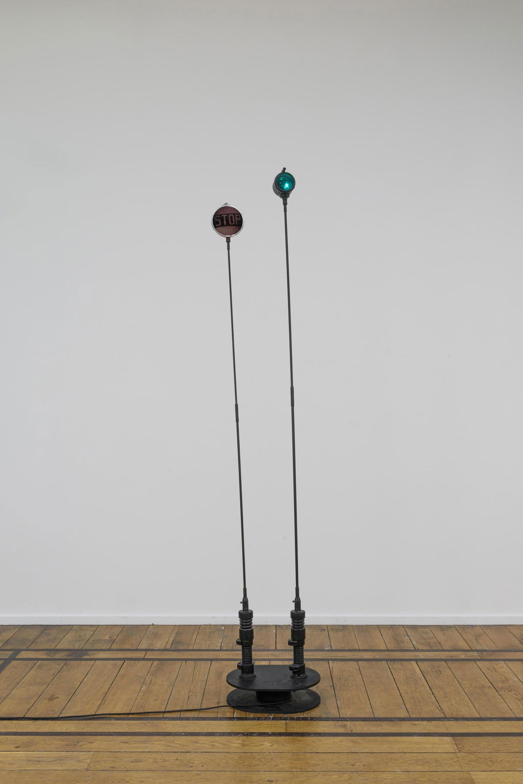 Double signal by Takis sold for $146,600.
Image courtesy of Bonhams Cornette de Saint Cyr