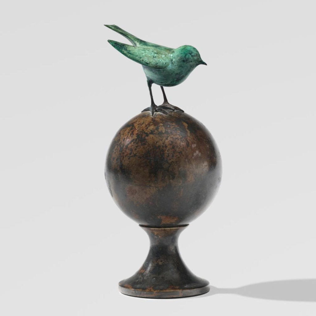 "Oiseau Bleu" by François-Xavier Lalanne sold for $256,000 (924% above estimate). Image courtesy of Sotheby's