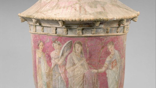 Centuripe Pyxis Returned to Sicily After Photo Find