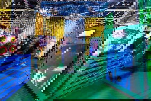 Ellen Pau and Venus Lau on AI, gold, and reimagining East-meets-West