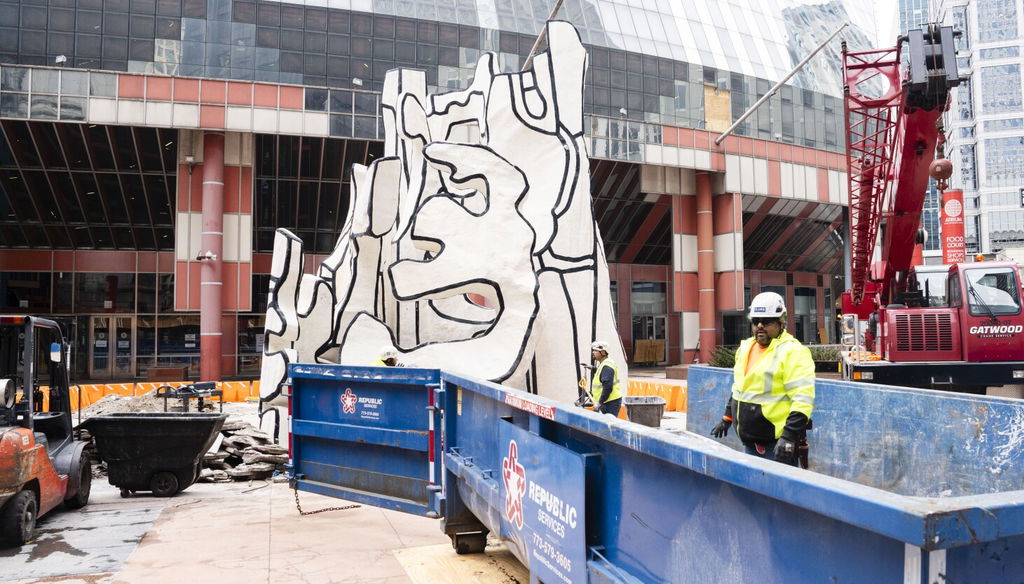 Jean Dubuffet's Landmark Sculpture Leaves Chicago's Thompson Center