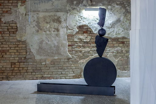 Photo reportage from the exhibition 'Losses: Image, Sound, Space' by Paulina Turauskaitė at the Drobė Gallery