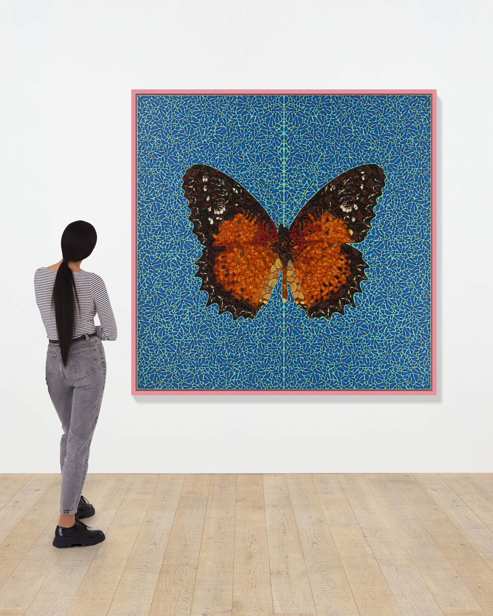 Cethosia B. scale image