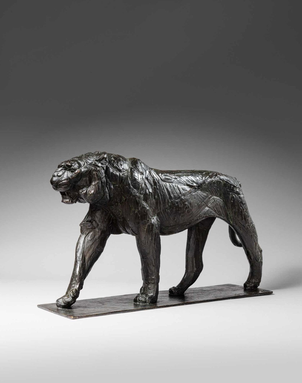 Tigre royal (1913-1914) by Rembrandt Bugatti sold for $1.96m. Image courtesy of Sotheby's