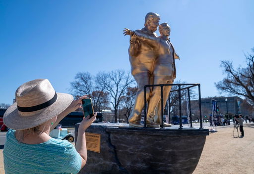 Trump-Epstein ‘Titanic’ statue appears on Washington’s National Mall