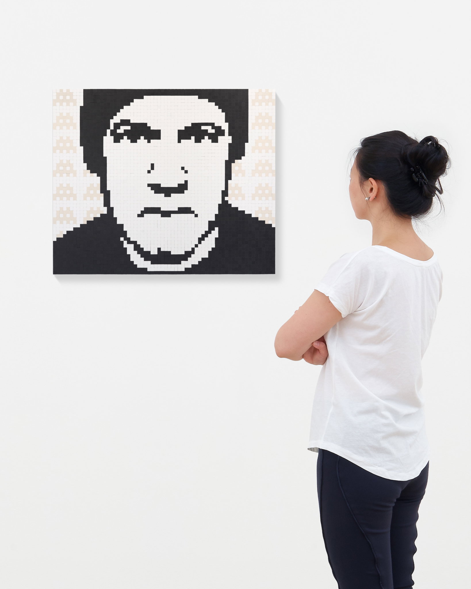 Trouble Damien Hirst scale image