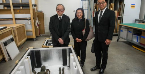 San Francisco's Asian Art Museum returns four bronze sculptures to Thailand.