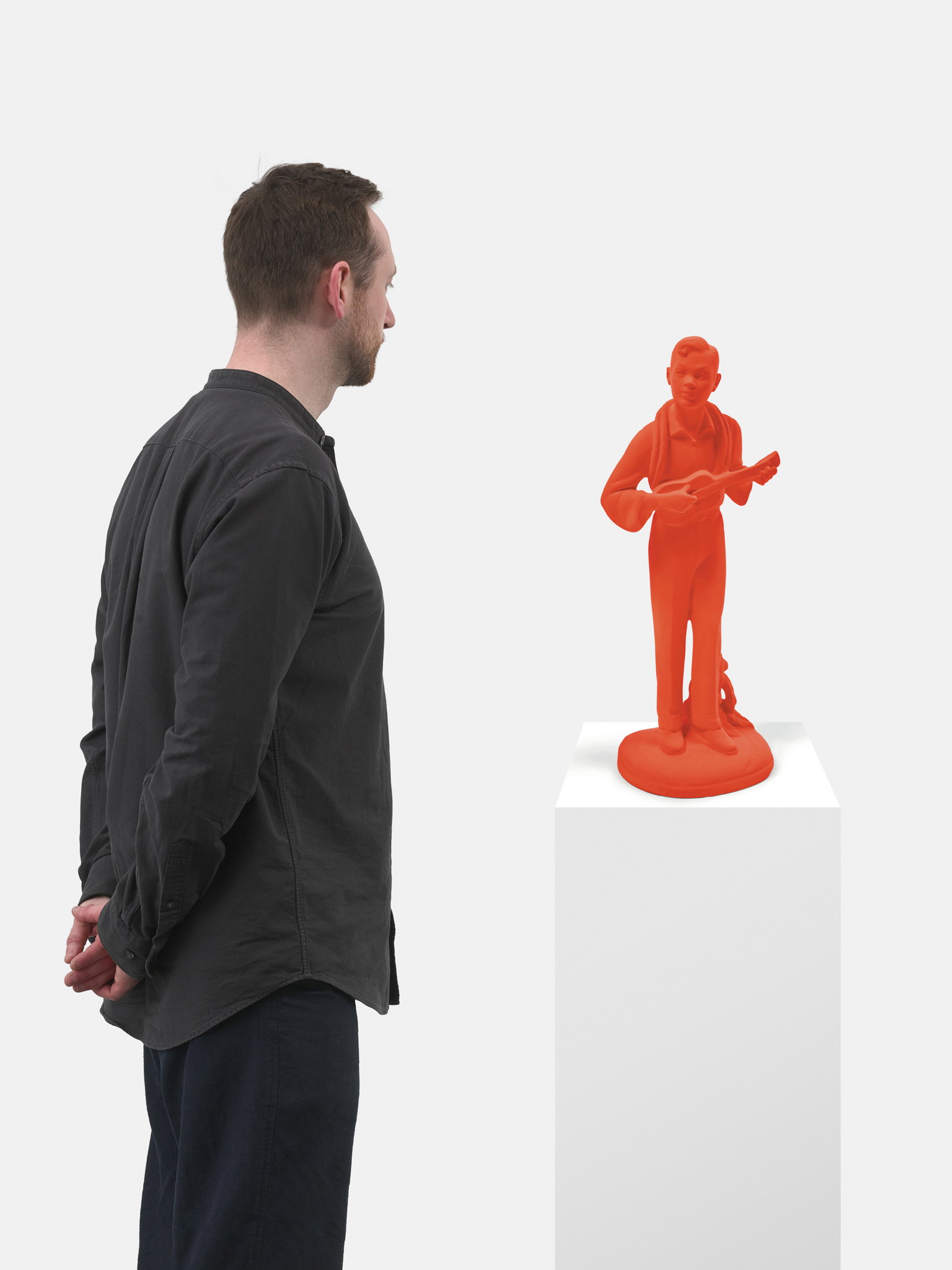 Ukulele Joe Construction Worker Model scale image