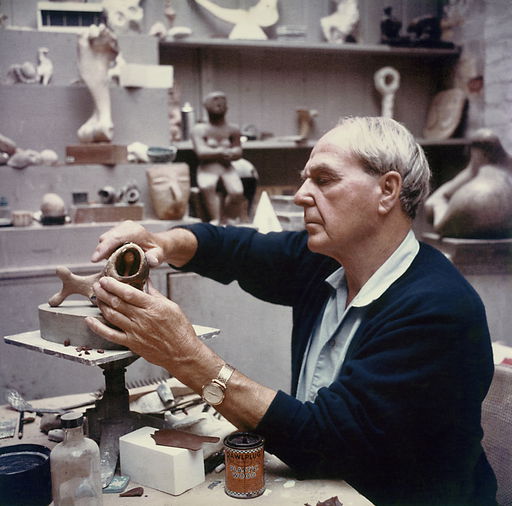Largest-ever outdoor presentation of Henry Moore’s art to be unveiled at Kew Gardens + Wakehurst in 2026
