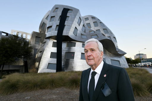 ‘The mouse that roared’: Legendary architect Gehry enhanced Las Vegas landscape