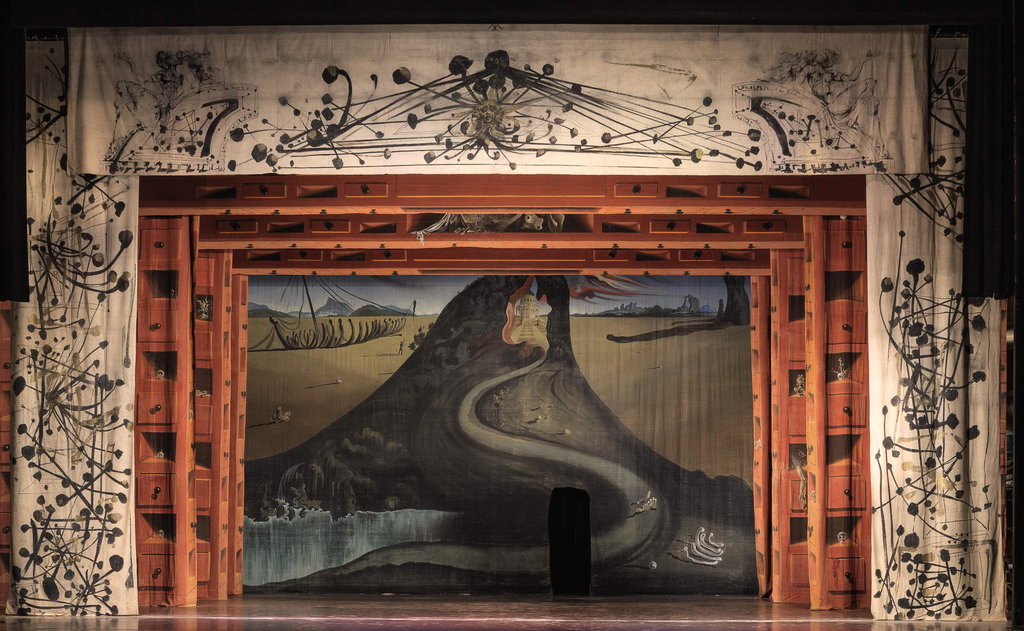 Theatrical Set Design for Bacchanale. Image courtesy of Bonhams Cornette de Saint Cyr