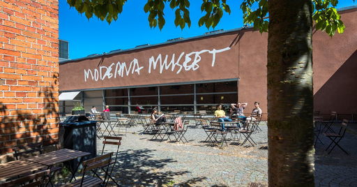 Seeking Curator of International Contemporary Art