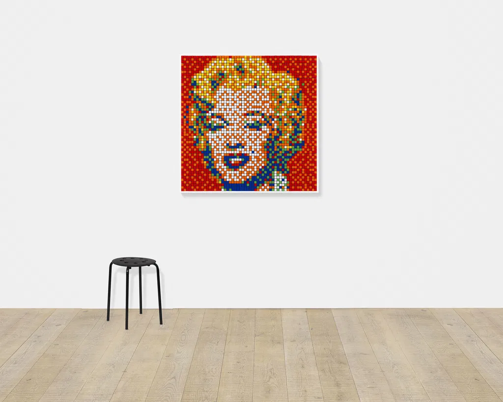 Rubik Shot Red Marilyn scale image