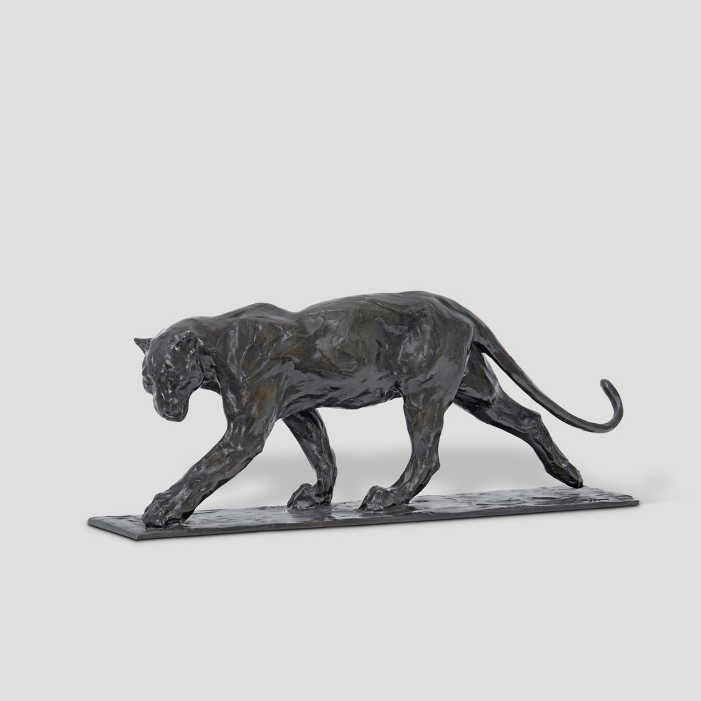 Panthère marchant, patte arrière levée. Image courtesy of Sotheby's