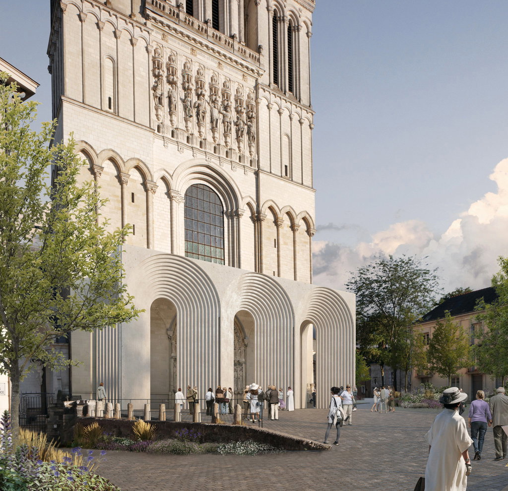 Concrete UFO divides critics in France