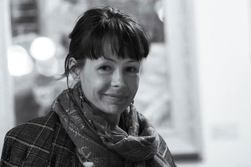 Inishowen artist Sinead Smyth to open ‘a bheith ann / to be there’ exhibition at Artlink