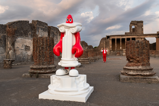First a Volcanic Eruption, Now a Crustacean Invasion? See the Giant Lobsters Taking Over the Ancient City of Pompeii