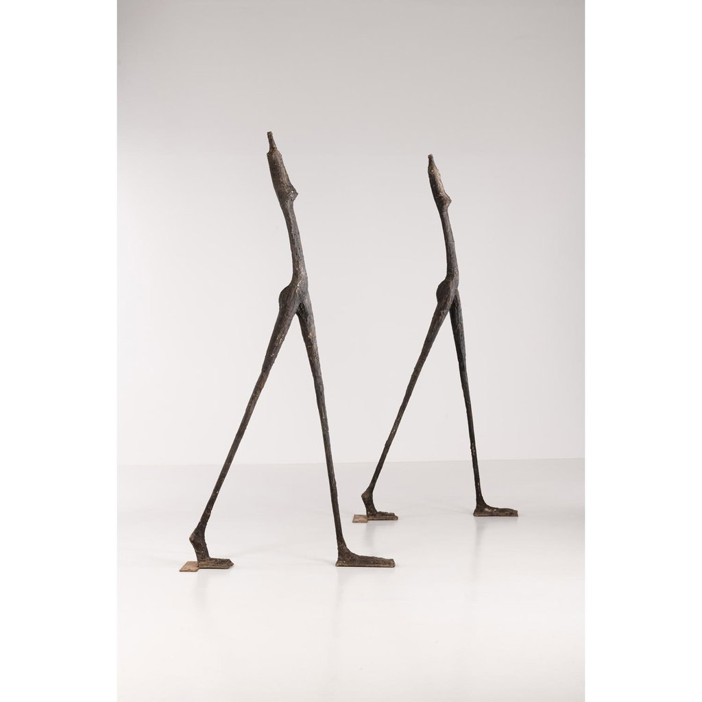 Taarus in movement (2011). Sold for $46,300 in 2022. Image courtesy of Piasa