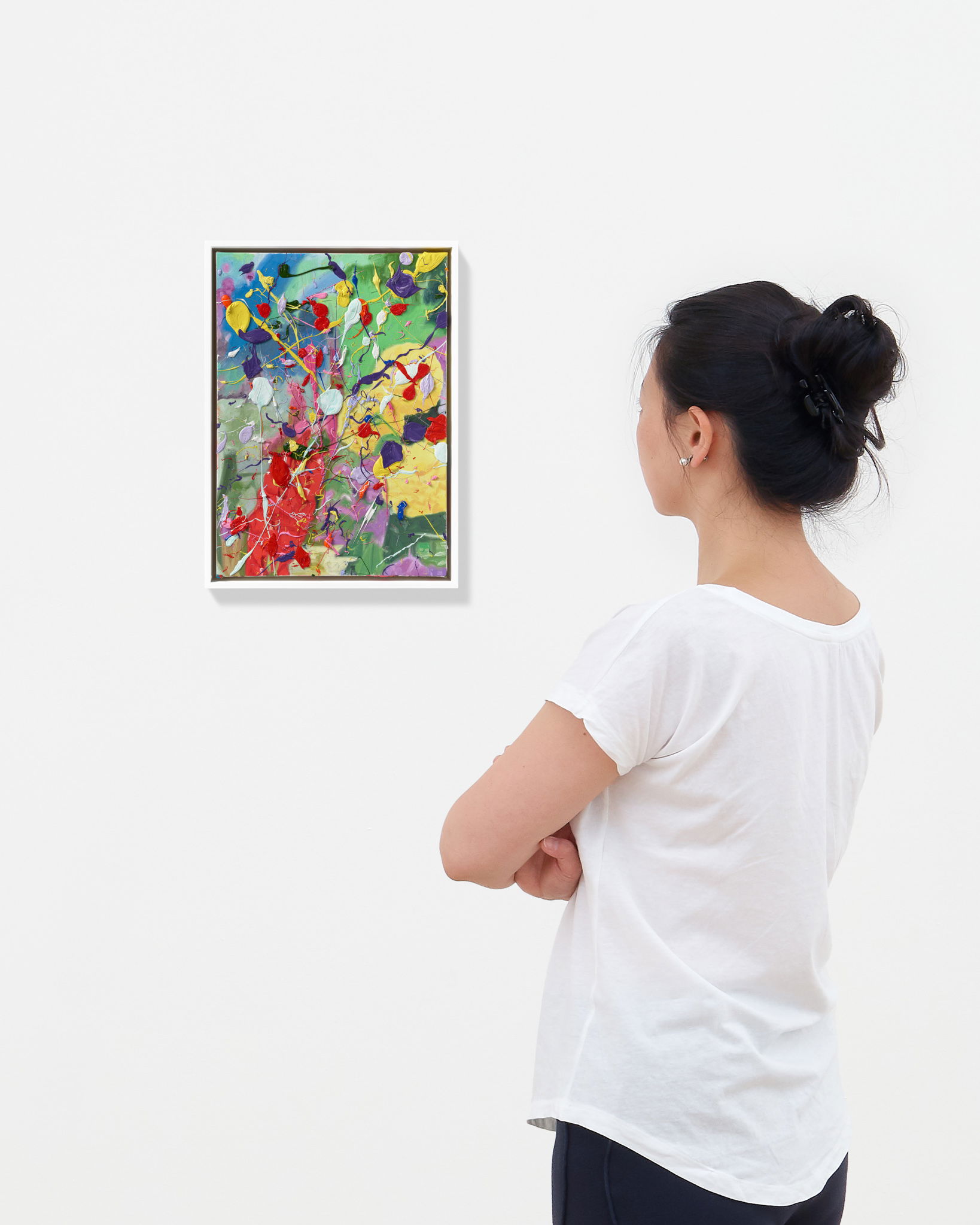 Charming Hidden Garden scale image