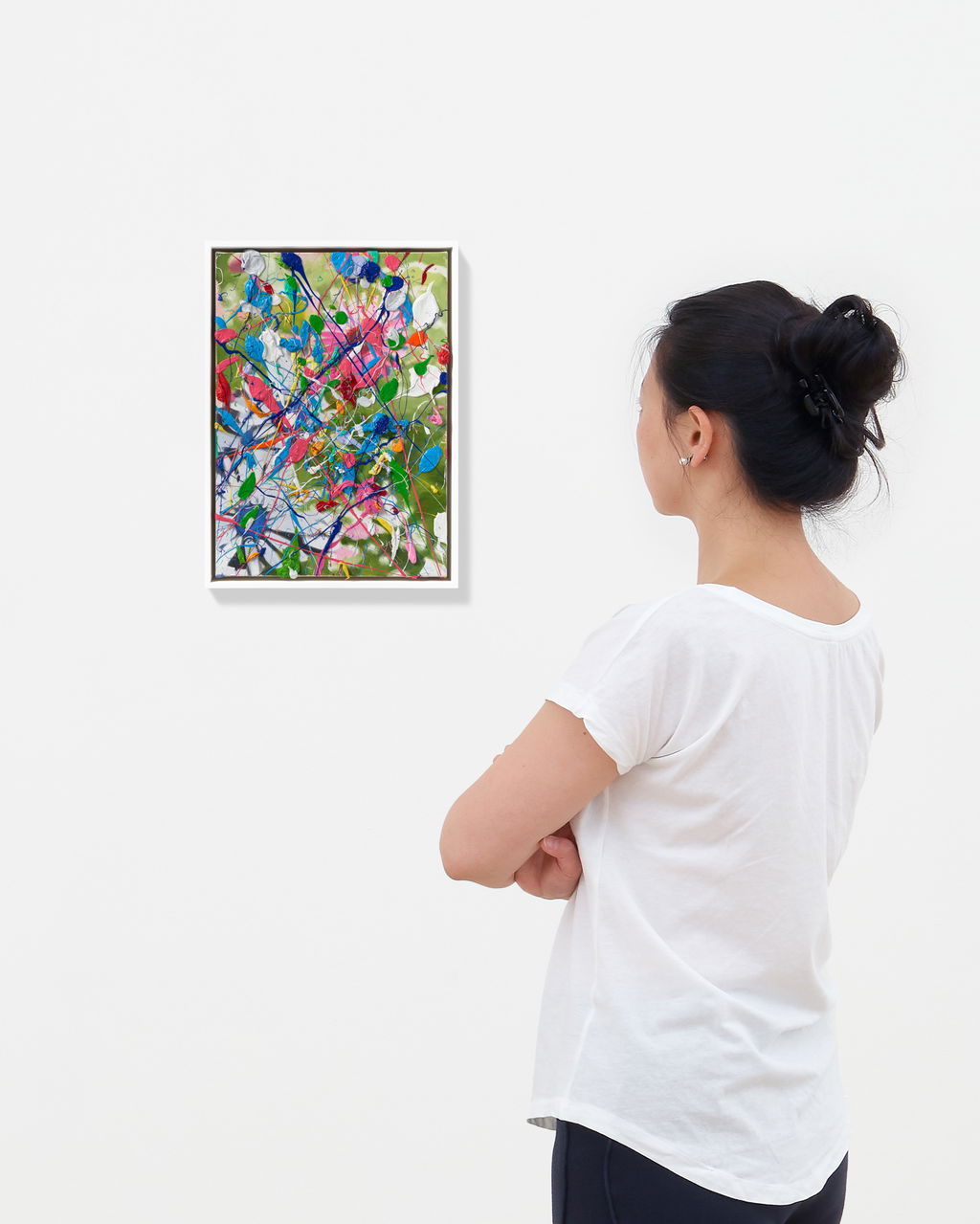 Suspenseful Hidden Garden scale image