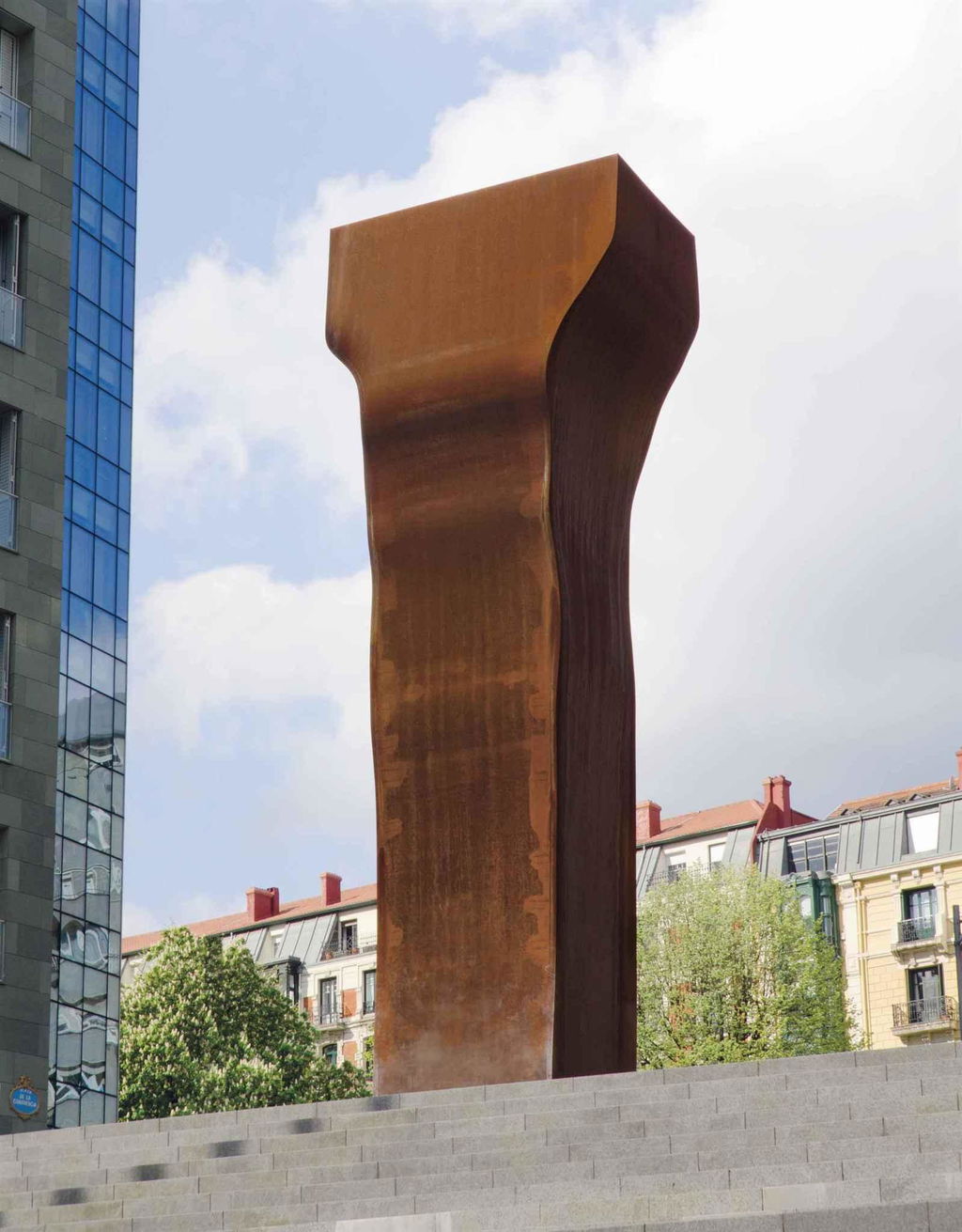 Buscando La Luz IV (Looking For The Light IV). Image courtesy of Christie's