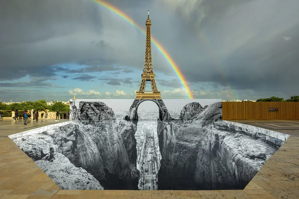 Trompe l'oeil, Les Falaises du Trocadéro, 21 mai 2021, 20h03, Paris, France, 2021 JR1-3