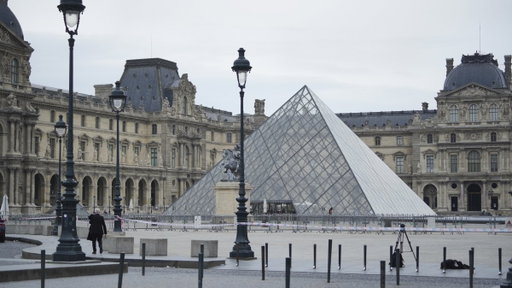 Louvre risks closure without major overhaul: Museum chief