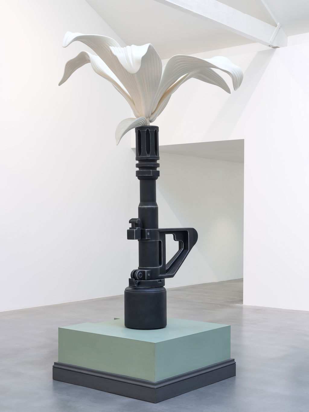 AR-15 Lily 1 main image