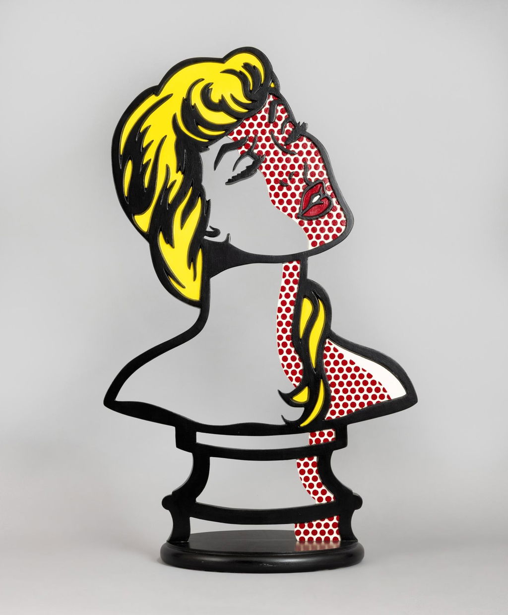 Roy Lichtenstein Work Sells for 23% Above Estimate at Auction