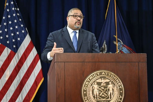 Manhattan DA’s Office Returns Over 30 Artifacts to Spain, Italy, Hungary