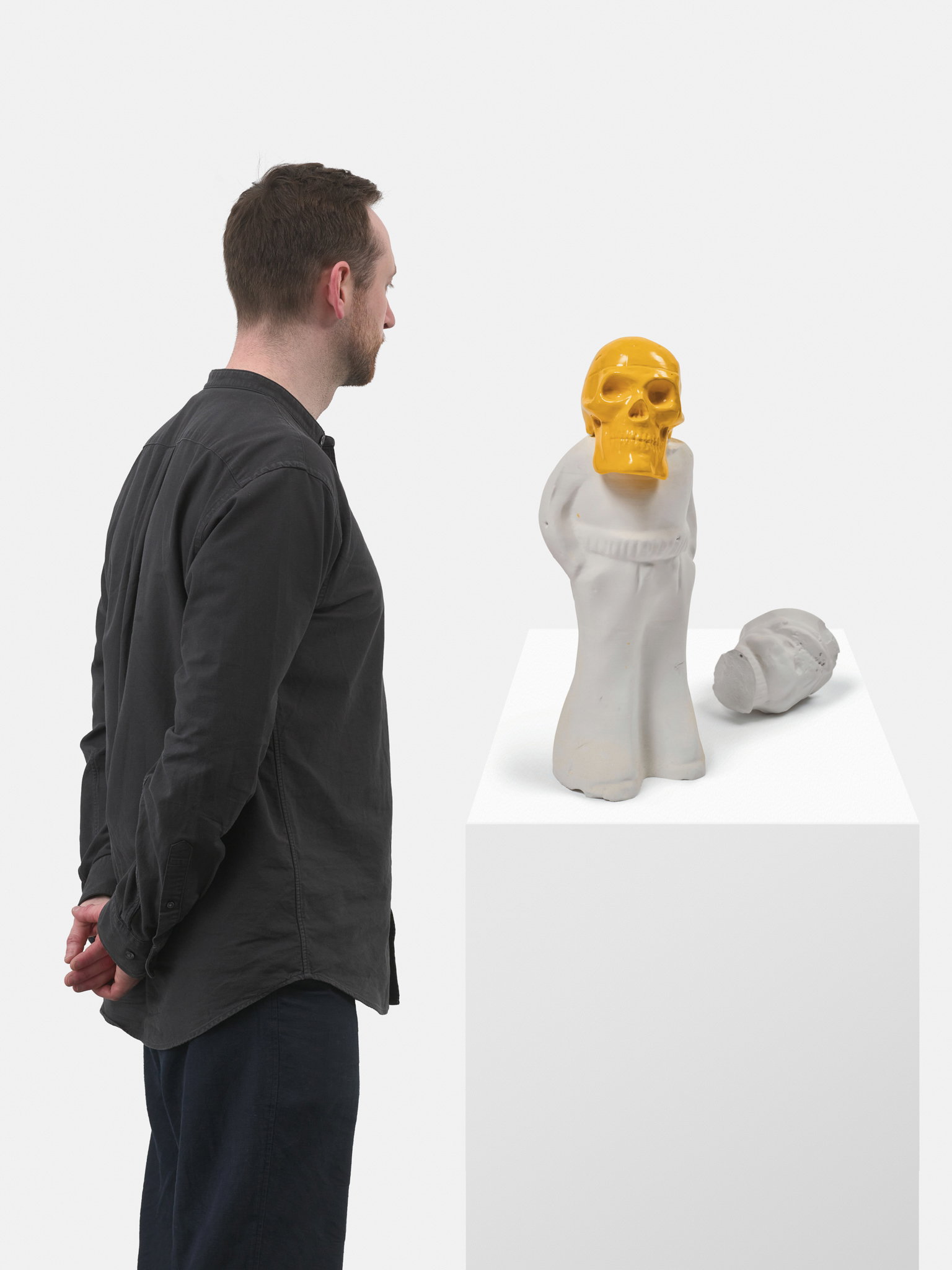 Frozen Charlotte Yellow Head Model scale image