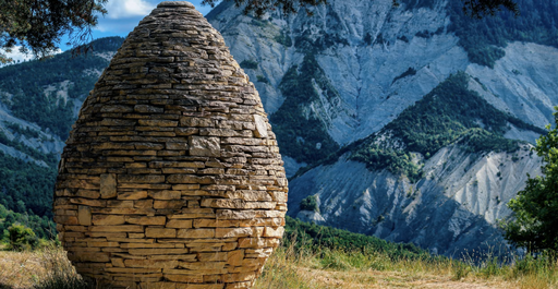Andy Goldsworthy’s Epic Sculpture Trail in Provence