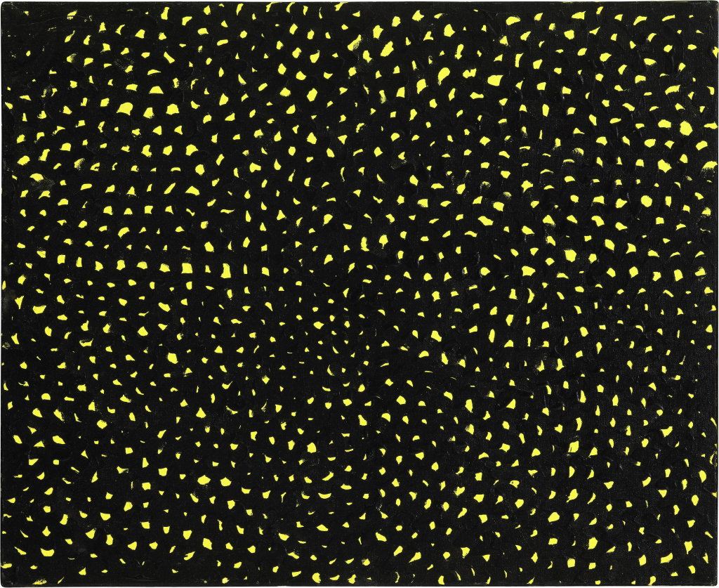 Nets 19 by Yayoi Kusama estimated at $382,500 (low) to $637,400 (high). Image courtesy of Sotheby's