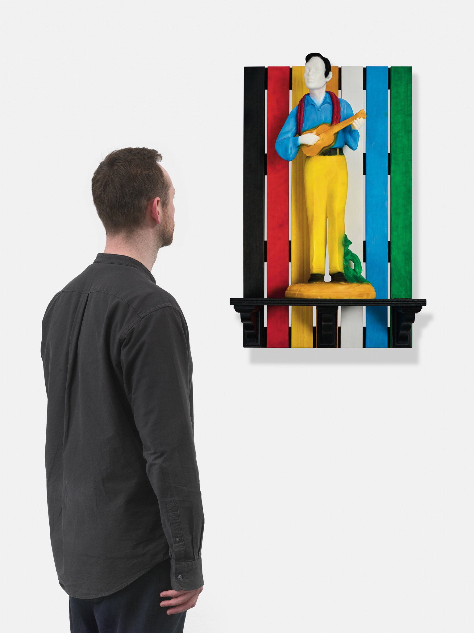 Ukulele Joe Multi-Colored Pallet Model scale image