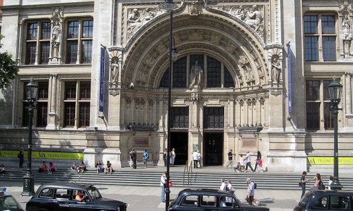 UK Cultural Leaders Want New ‘Tourist Tax’ Ring-Fenced for the Arts