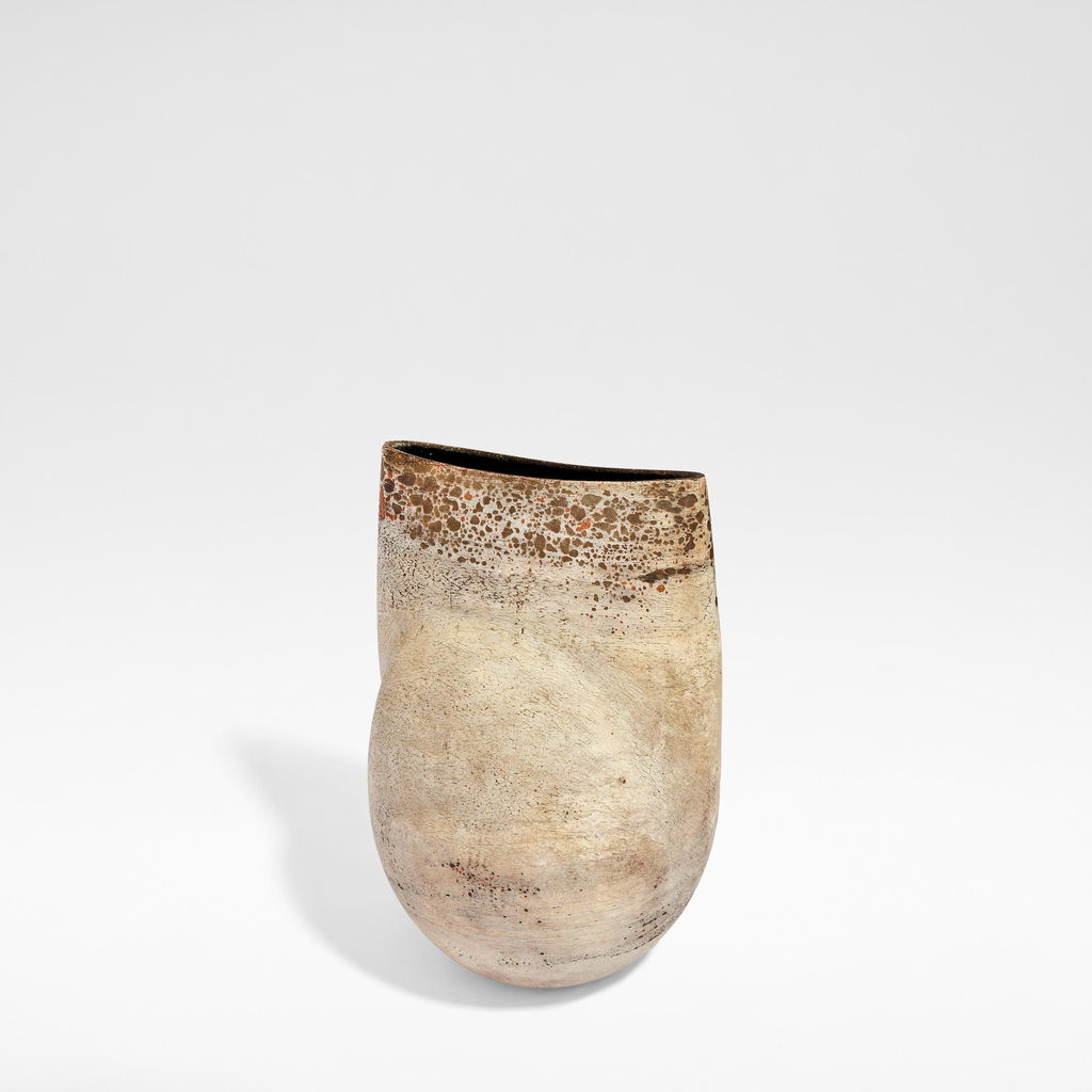 Ovoid form with flattened cylinder by Hans Coper sold for $86,100.
Image courtesy of Bonhams