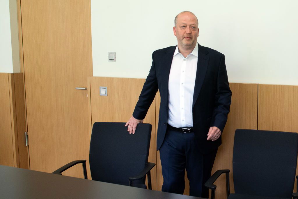 A German Court Sentenced an Art Dealer to Two Years in Prison for Allegedly Selling Fake Works by Famed Artist Günther Uecker