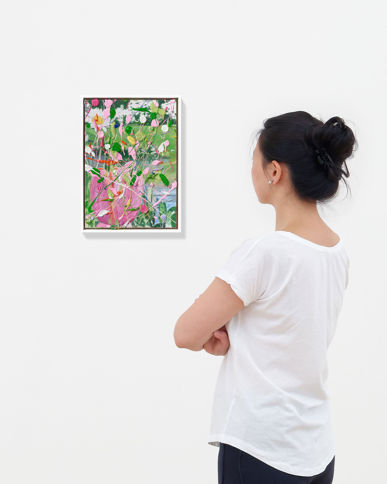 Flamboyant Hidden Garden scale image